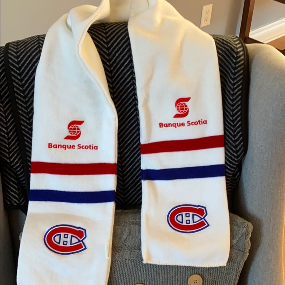Montreal Canadiens scarf - new